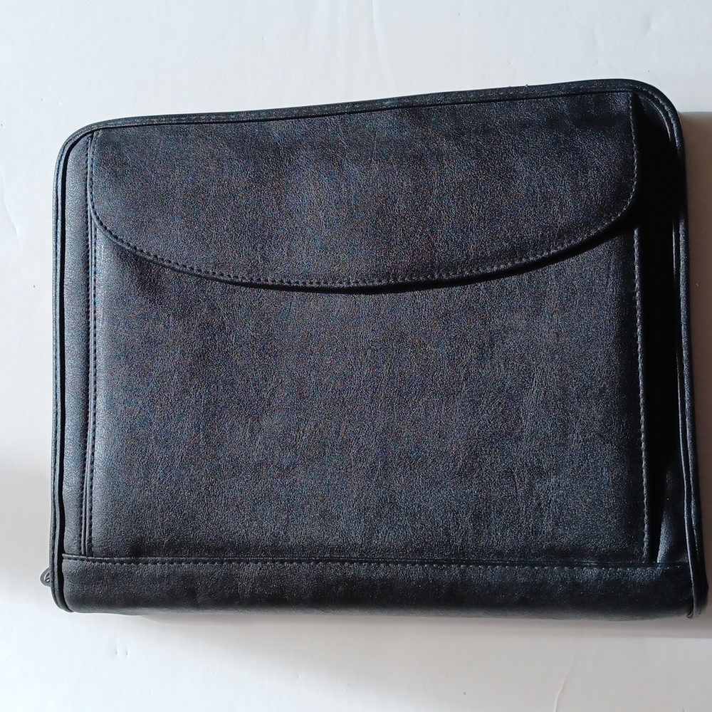 Zippered plether 3 ring notebook